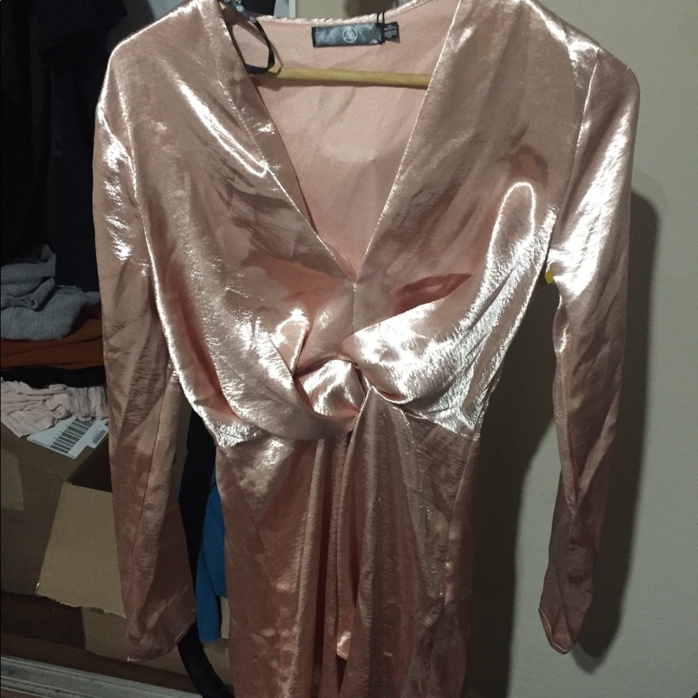 petite exclusive purple satin wrap plunge dress - Picture 1 of 3